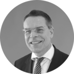 Hans-Dieter_Schat_rund_sw_verkleinert_2018-04-26_v2-0_rip